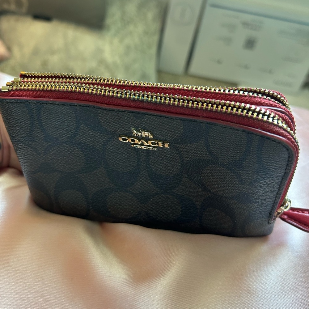 Coach Women's Brown and Red Wristlet
